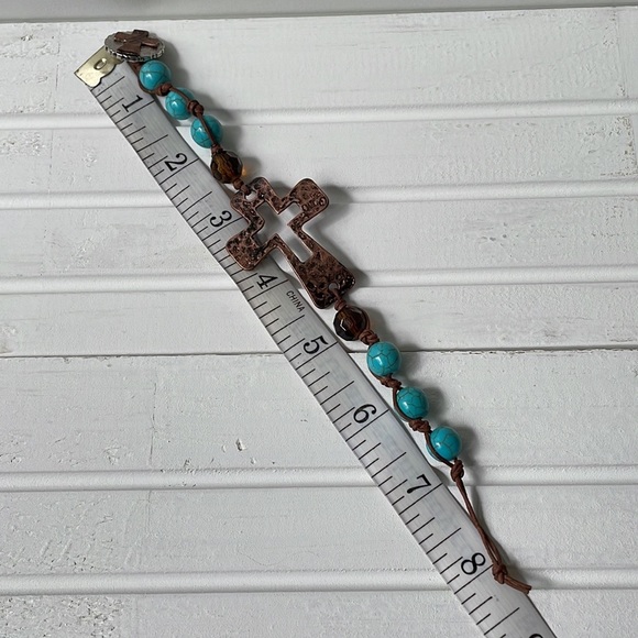 Copper cross bracelet turquoise leather beaded hammered metal boho Gypsy style - Picture 7 of 9